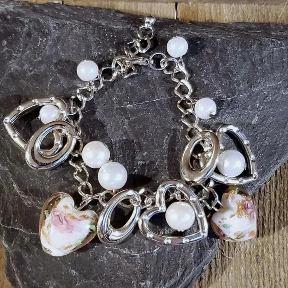 Vintage Murano Glass Beads White Silver Charm Bracelet Style G - Picture 1 of 5